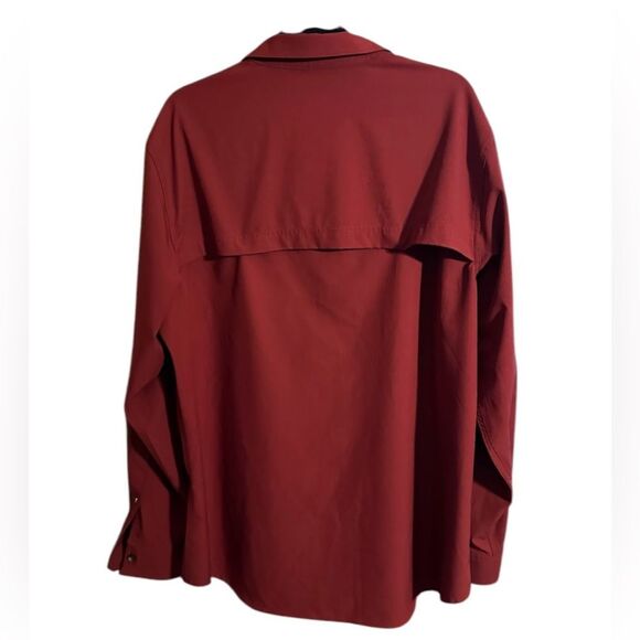G. H. Bass & Co Excursion Performance Men’s XL Button Shirt. Burgundy color. - Picture 2 of 7